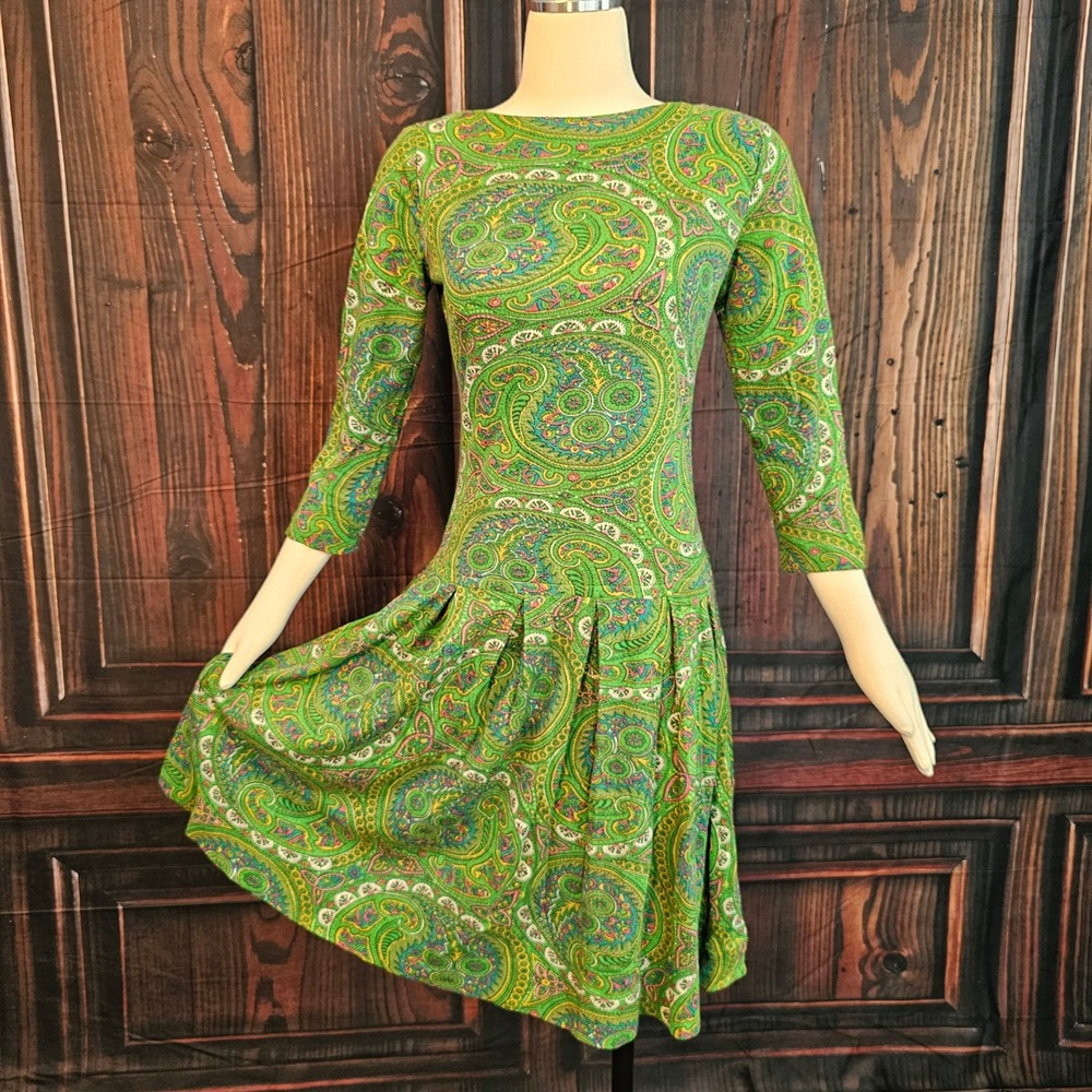 Vintage 1960s Ruth Walter Green Paisley Mod Drop Waist Pleated Dress 3/4 Sleeve